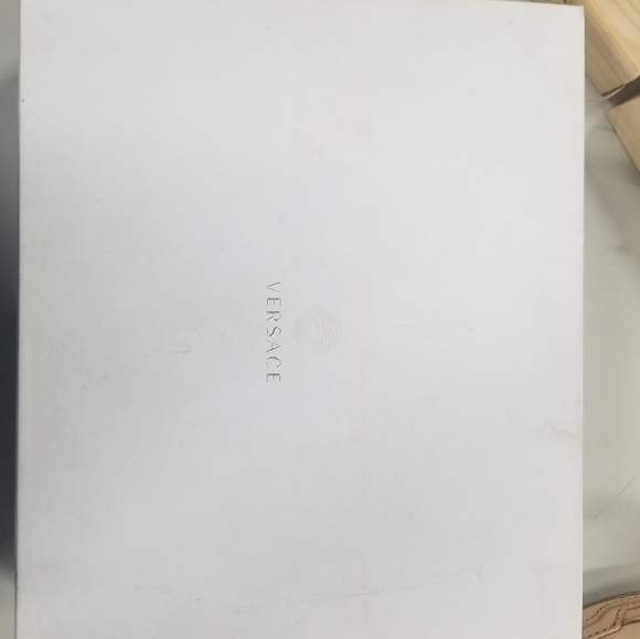 Versace Vitello Gomato Sneakers - Picture 7 of 7